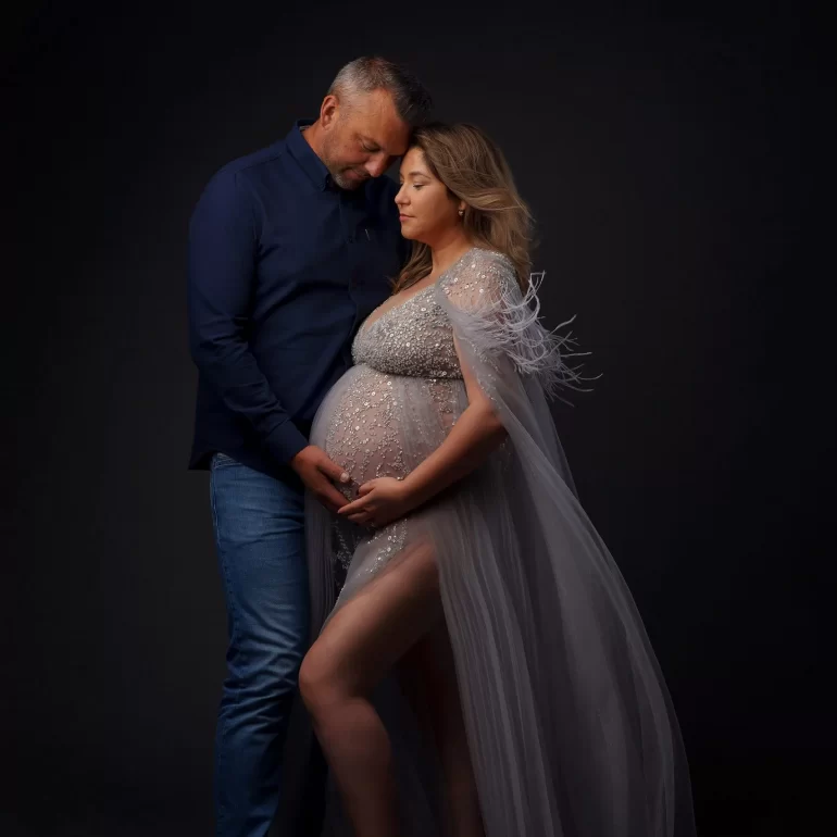 Capturing the Magic of Maternity: Photo Shoot Ideas and Outfit Inspira –  Hotmilk UK